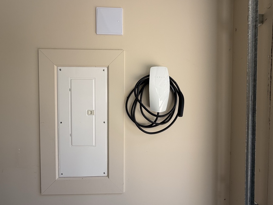 Tesla Wall Connector Surrey